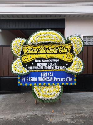 Papan Bunga Duka di Cihapit